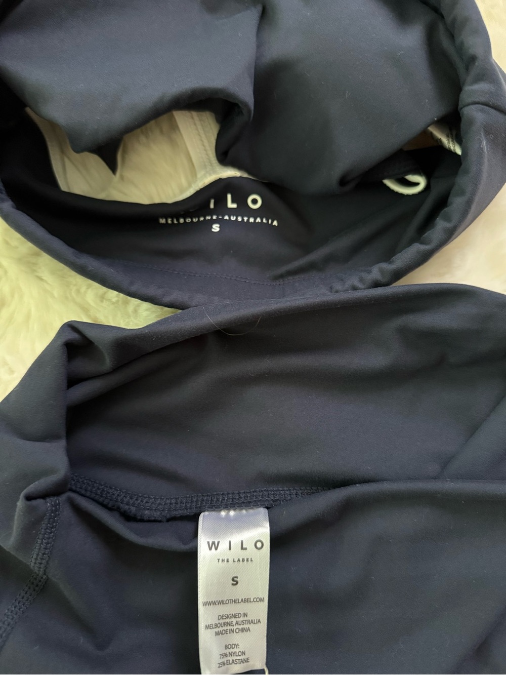 Wilo Navy Workout Set - Picture 3 of 4